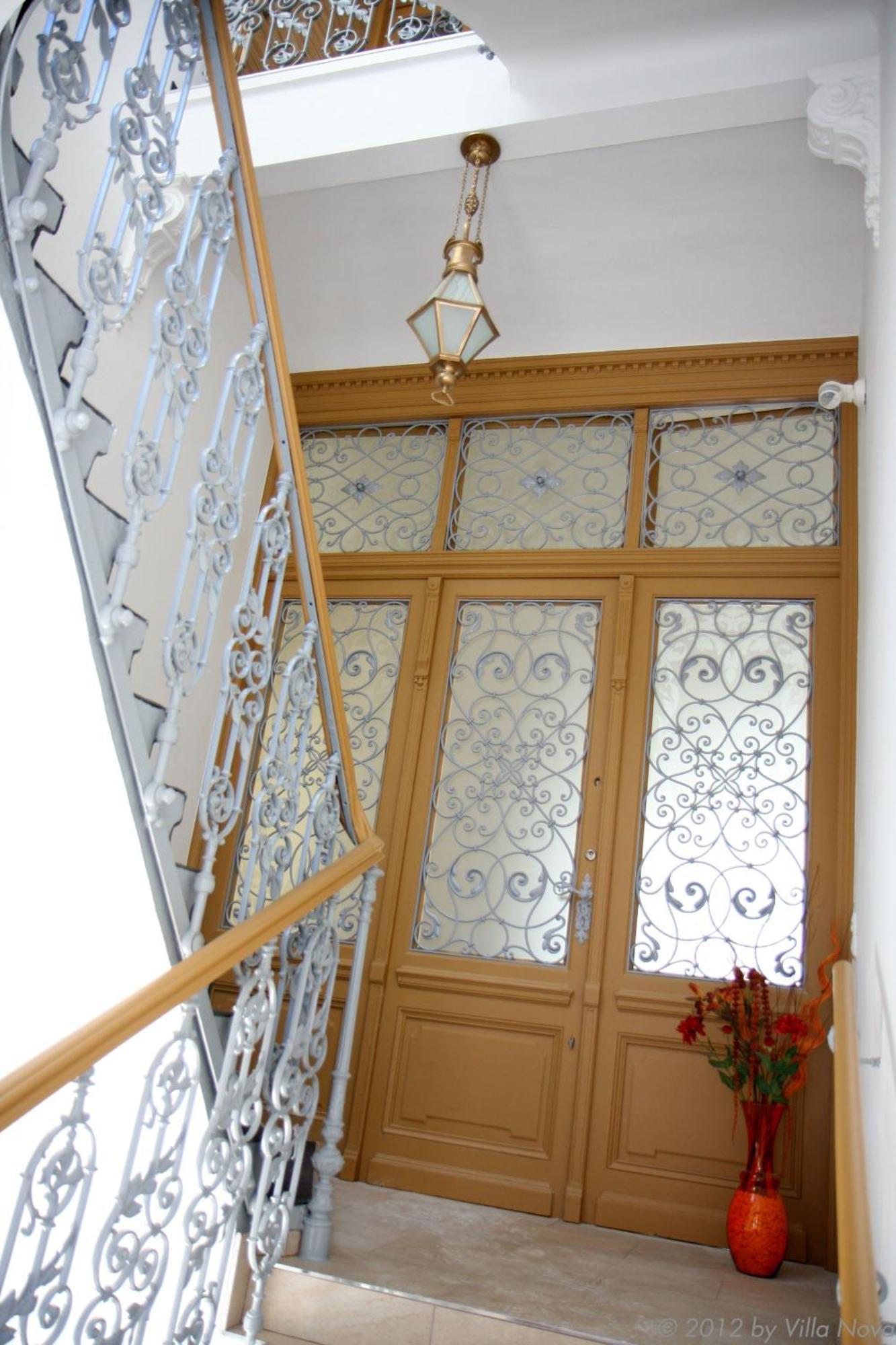 Villa Nova - Hotel Garni Вайдхофен-ан-дер-Ибс Экстерьер фото
